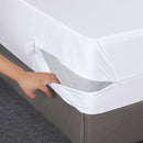 Utopia Bedding Zippered Mattress Encasement Full - 100% Waterproof and Bed Bug Proof Mattress Protector - Absorbent, Six-Sided Mattress Cover